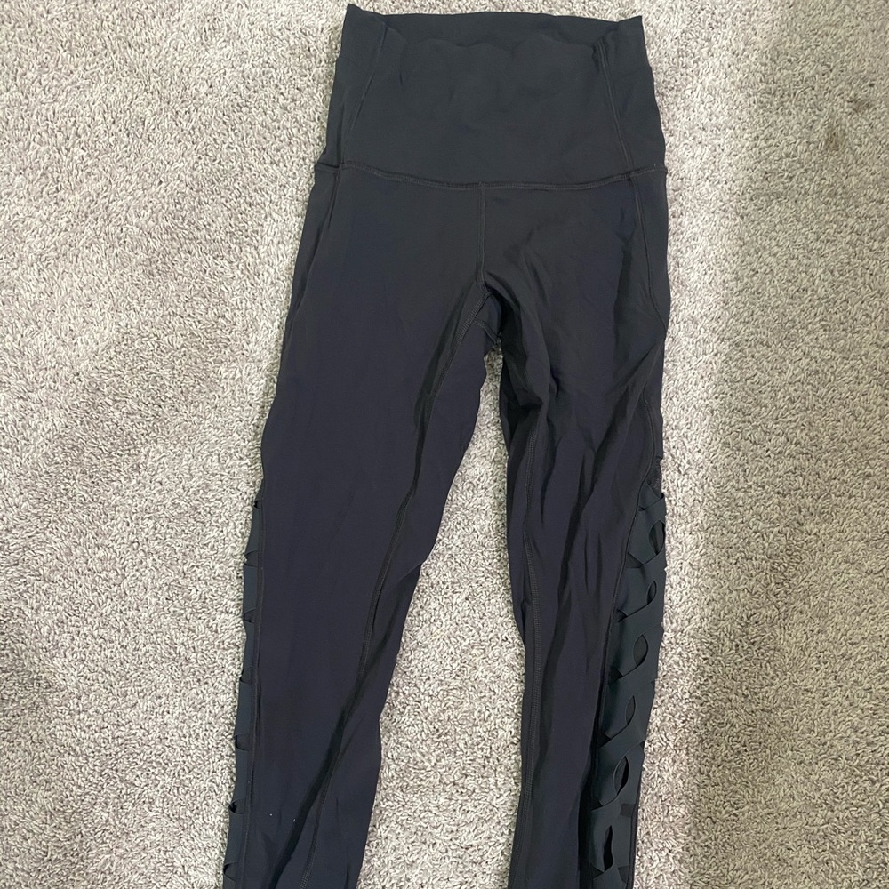Grey Lulu leggings